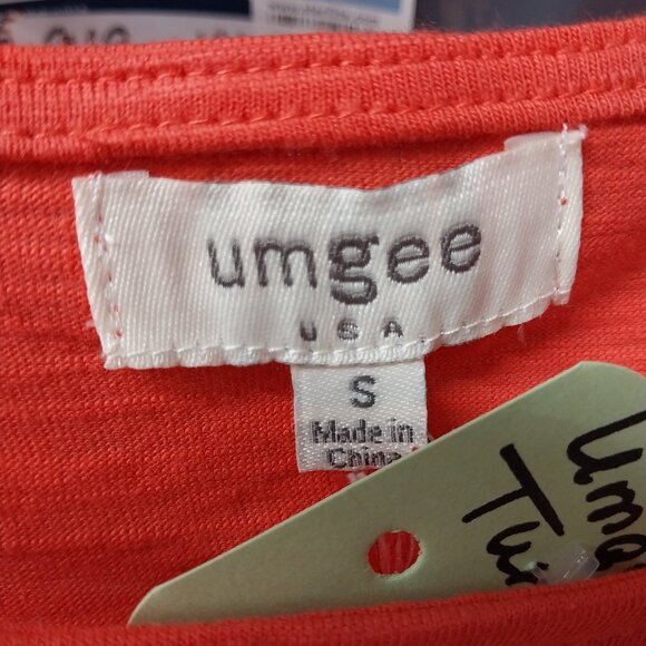 3632 Size Small Umgee Upcycled Tunic With Frayed Seams, NWT. - Picture 7 of 8